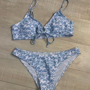 blue flower print bikini